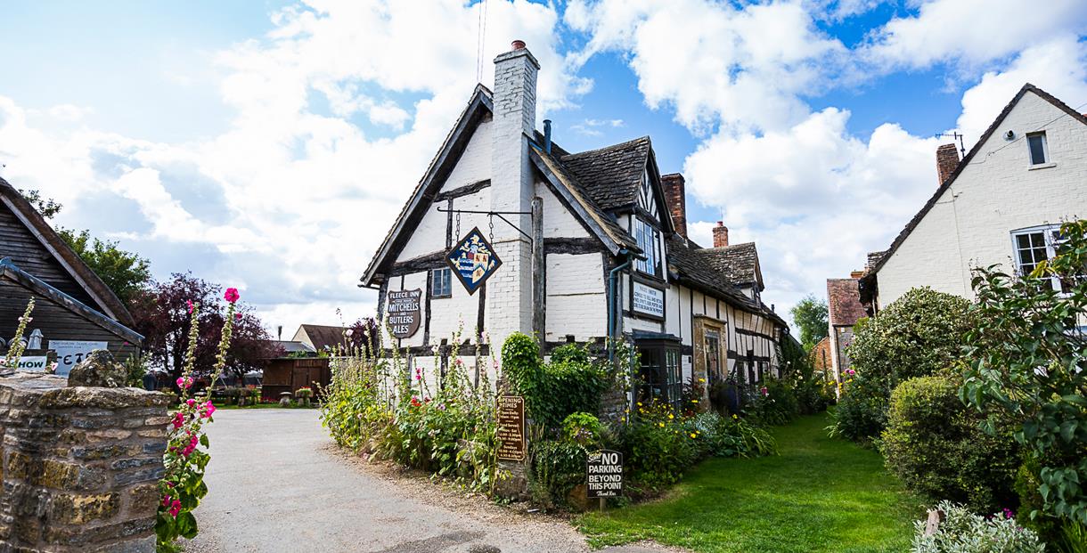 The Fleece Inn (National Trust) - Nr. Evesham - Cotswolds
