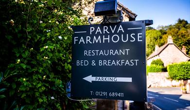 Parva Farmhouse - Restaurant with Rooms in Tintern