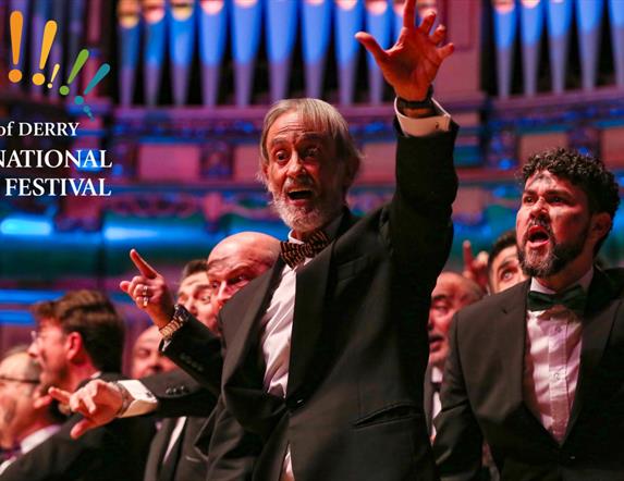 A snapshot from a performance with the Guildhall's organ visible in the background.