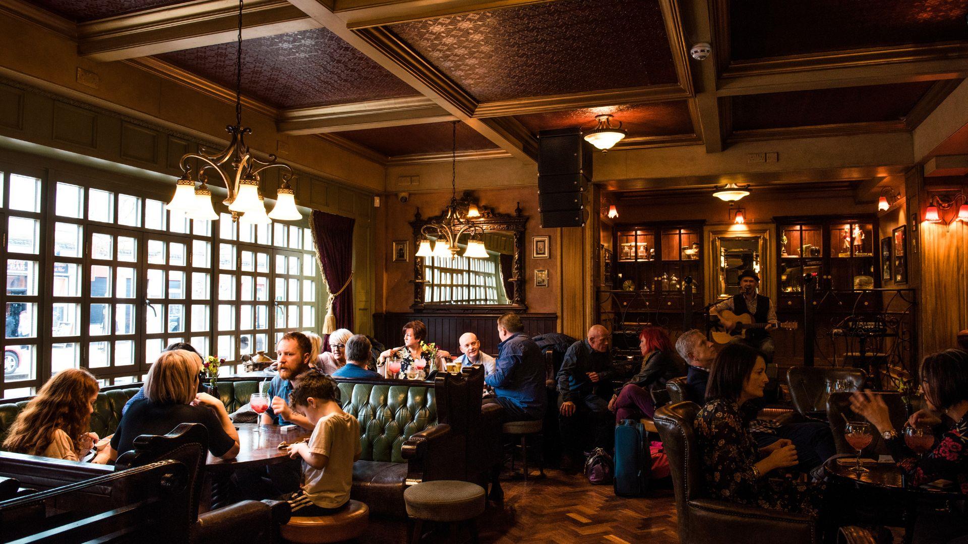 Bars & Pubs Visit Derry