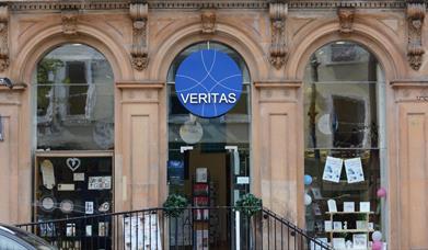 Veritas