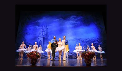 Swan Lake - Ukrainian Ballet