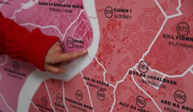 Bi-lingual map picture