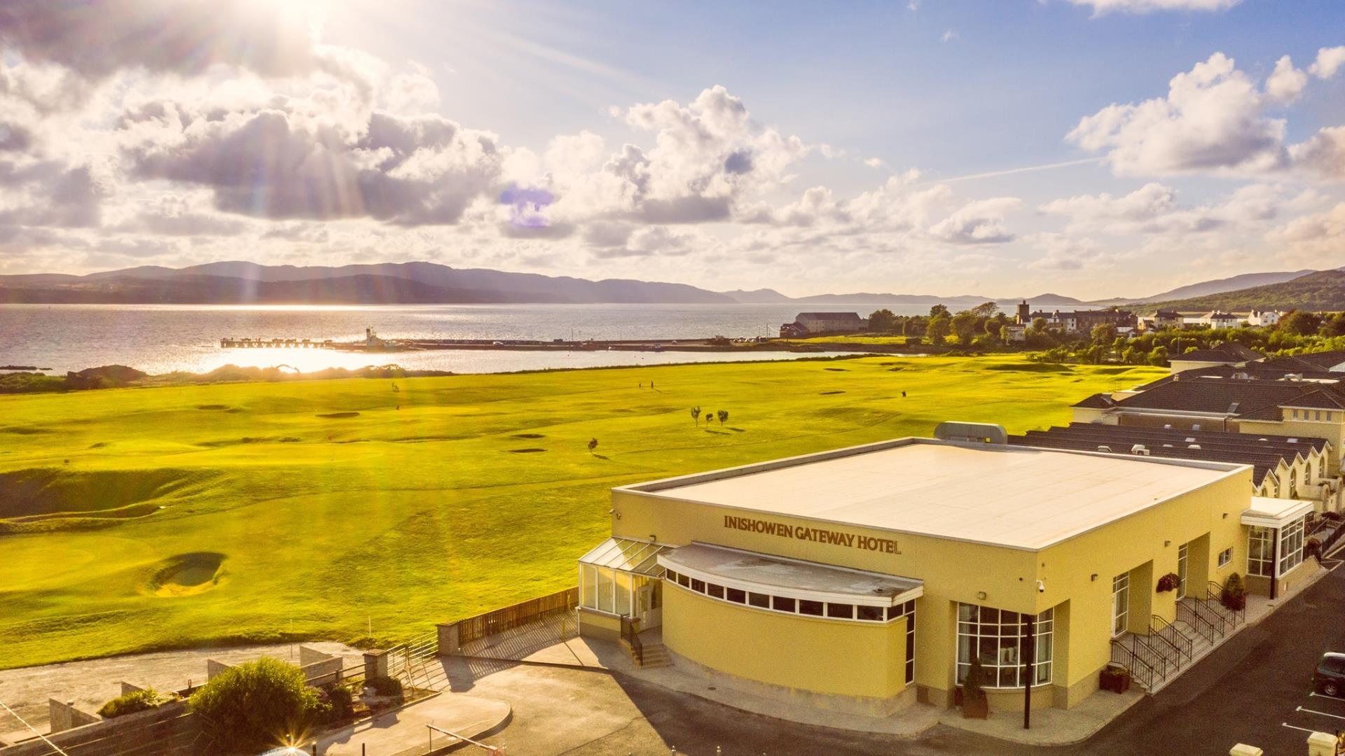 Exterior view of the Inishowen Gateway Hotel.