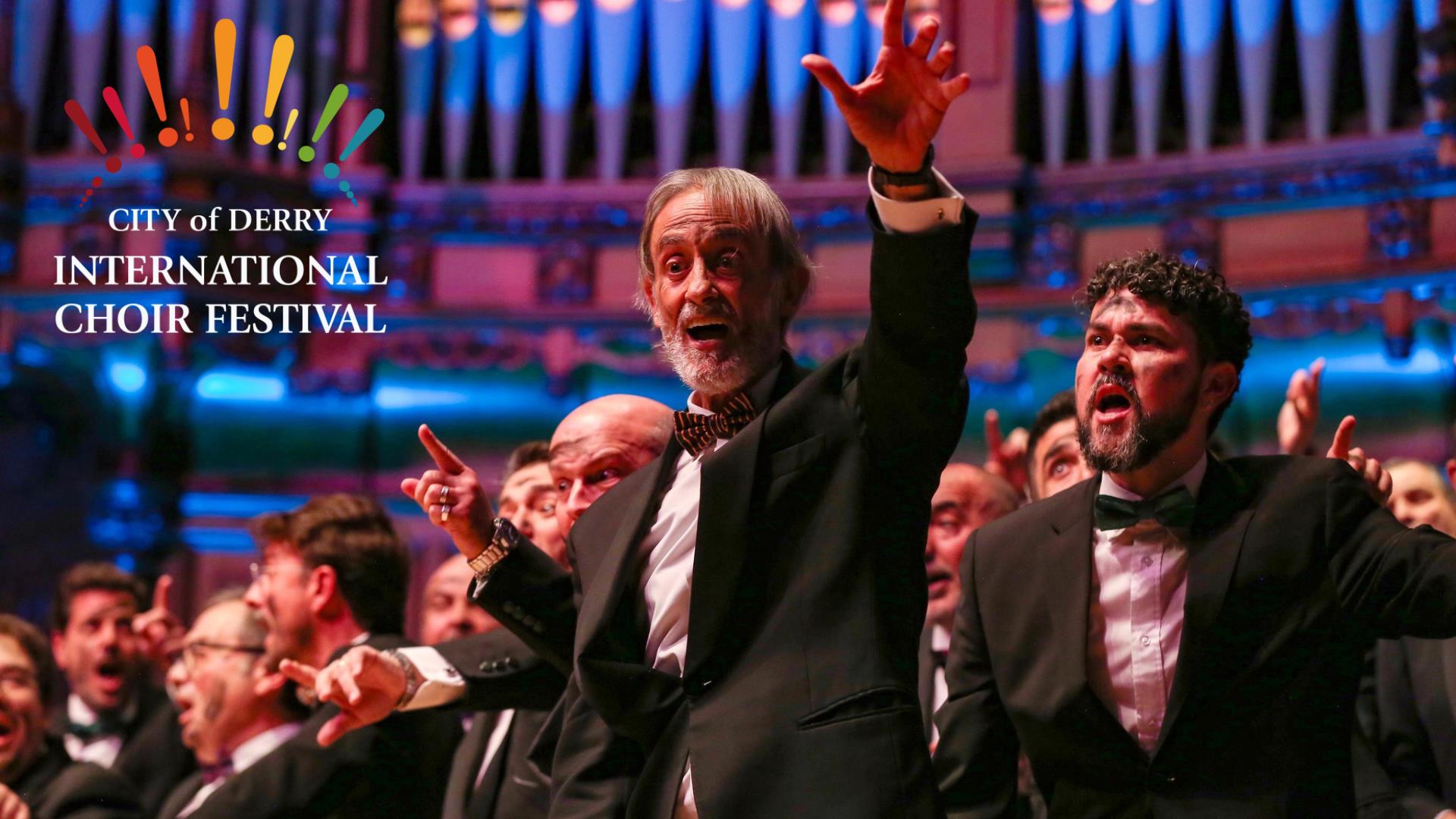 A snapshot from a performance with the Guildhall's organ visible in the background.