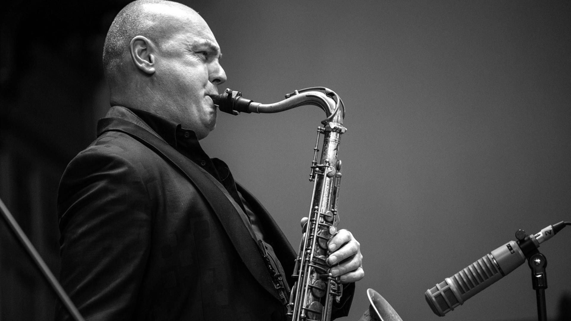 A night with Paul McIntyre