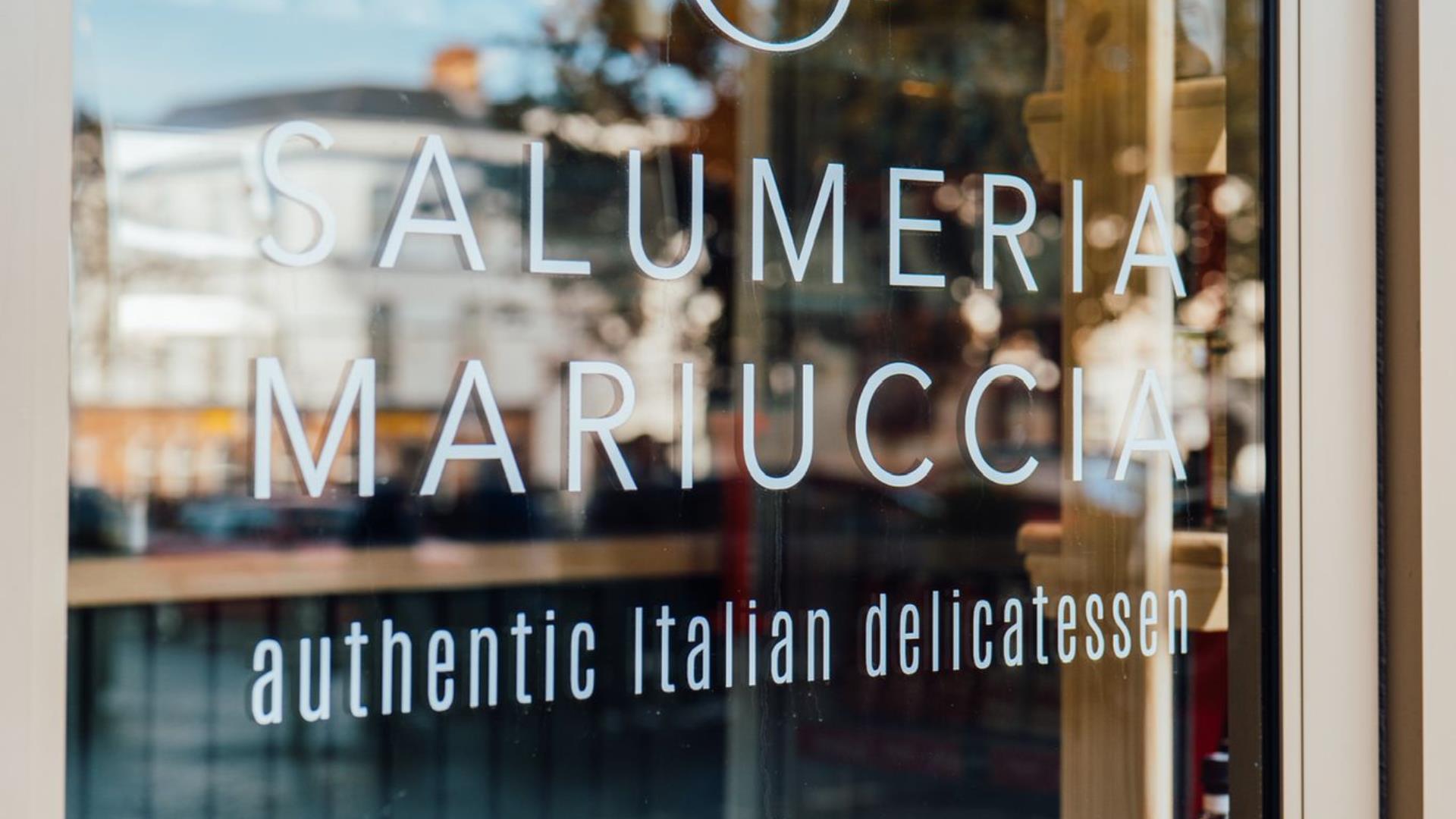 Salumeria Mariuccia entrance