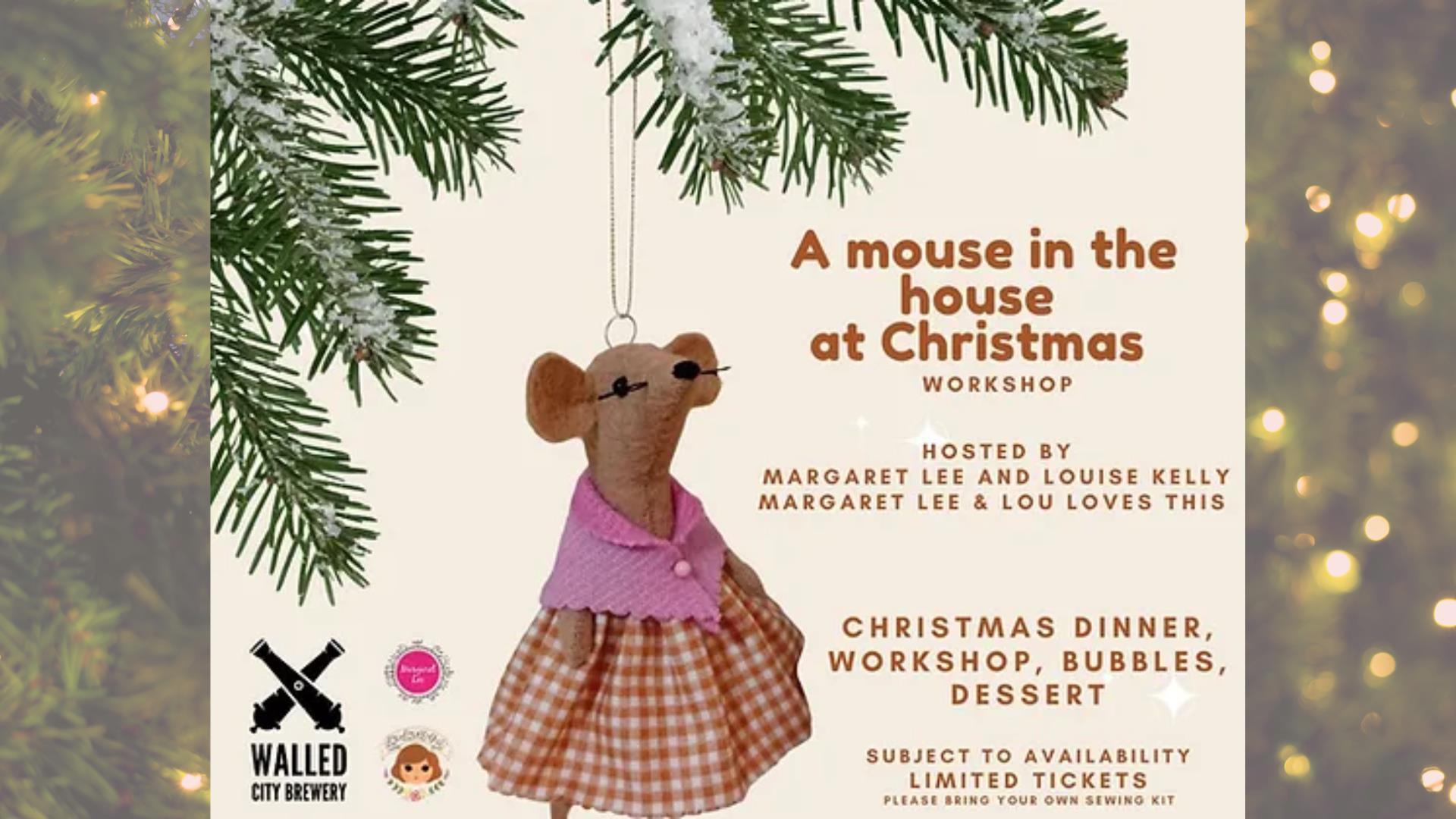 A Mouse in the House at Christmas