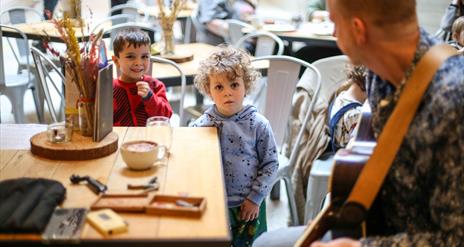 Bróinse Mór Trad IMBOLC // Big IMBOLC Trad Brunch