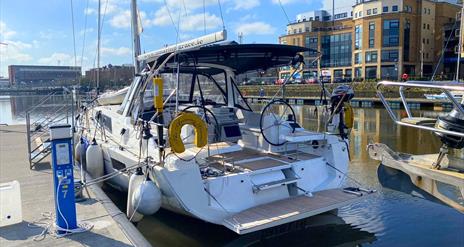A boat on the quay.