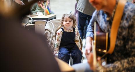 Féile le Chéile