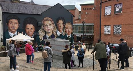 Martin McCrossan City Tours - Derry Girls Tour