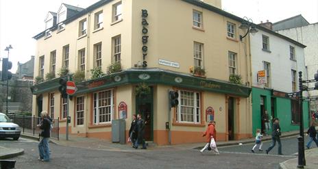 Badgers Bar And Restaurant