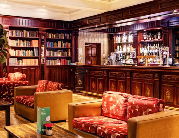 Library Bar at Everglades Hotel