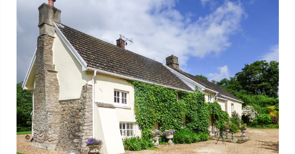 sykes-holiday-cottages-visit-devon