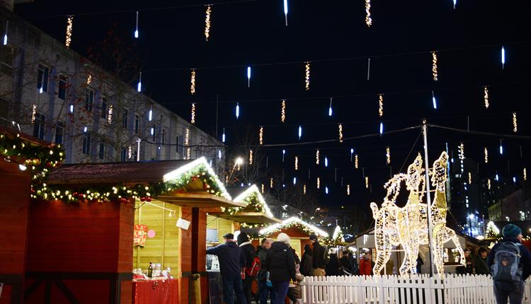 Plymouth Christmas Parade 2022 Plymouth Christmas Market - Plymouth - Visit Devon