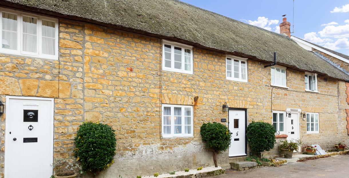 Dorset Cottage Holidays CORFE CASTLE Visit Dorset