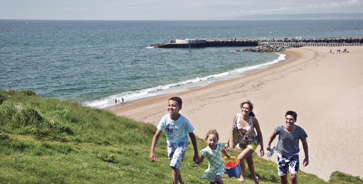West Bay Holiday Park Parkdean Resorts BRIDPORT Visit Dorset
