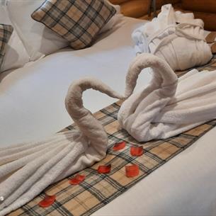 Double Bed at Arbeia Lodge