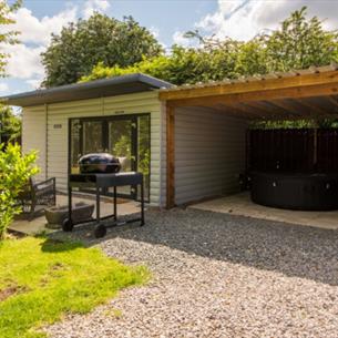 External view of Millie's Place