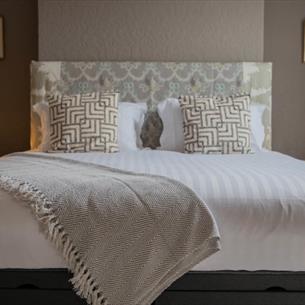 Double bedroom at No 2 Townhouse