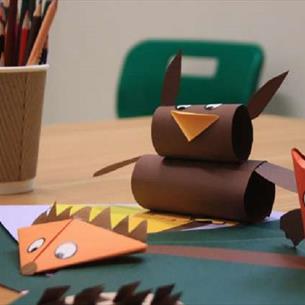 Paper Crafts at Ushaw on the theme of owls and hedgehogs. 