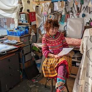 Artist Dinah Kelly in her studio