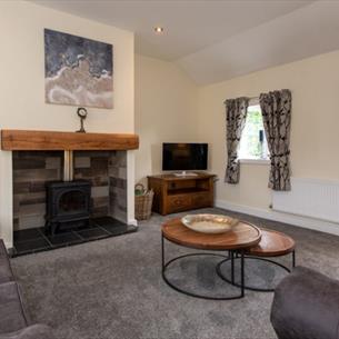 East Farm Cottage self-catering at Thinford