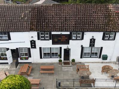 The Saxon Inn exterior image different angle from overhead
