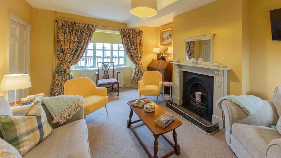 The lounge at Churchill Cottage