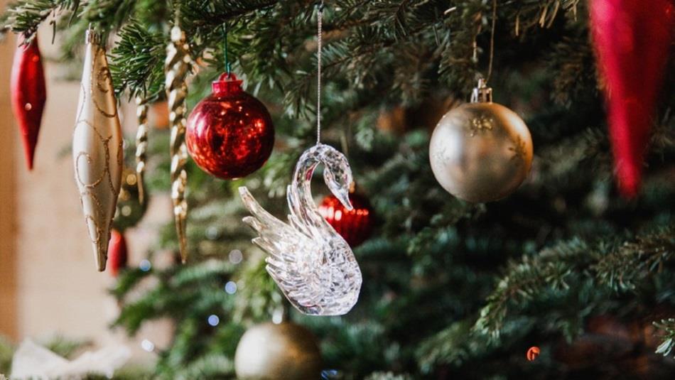 Christmas decorations hanging on a Christmas Tree