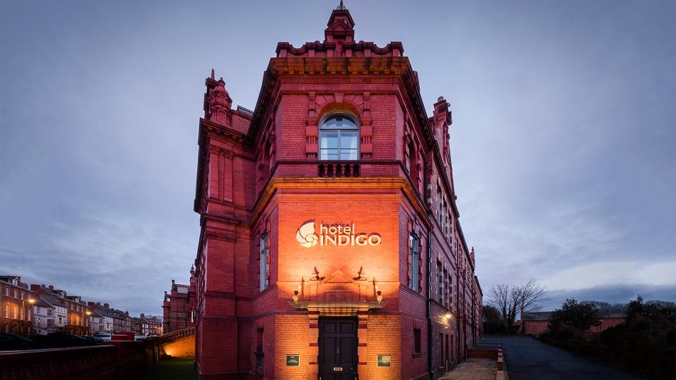 Exterior of Marco Pierre White Steakhouse Bar & Grill: Hotel Indigo