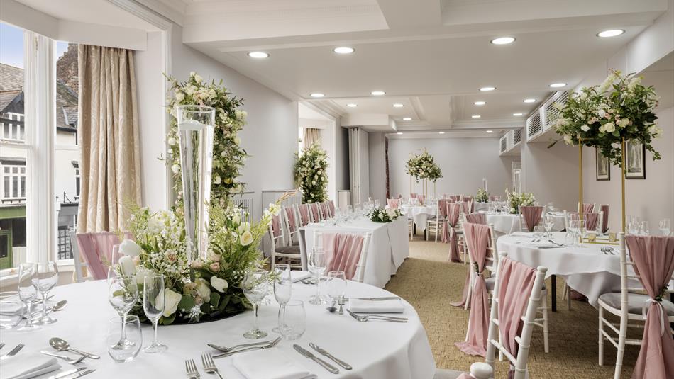 Weddings at the Delta by Marriott Hotel Durham Royal County