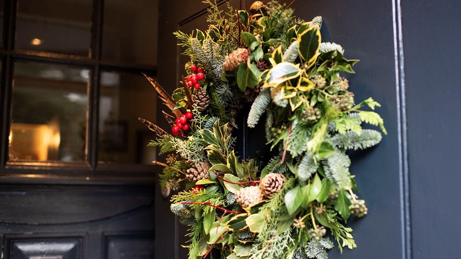 Christmas Wreath Workshop at Raby