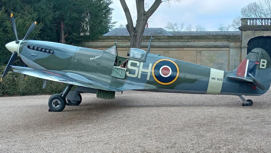 Simply Spitfire’s full-size, hand-built reproduction Spitfire MKIX aircraft will be on display in Millennium Place in Durham City on Sunday 9 November