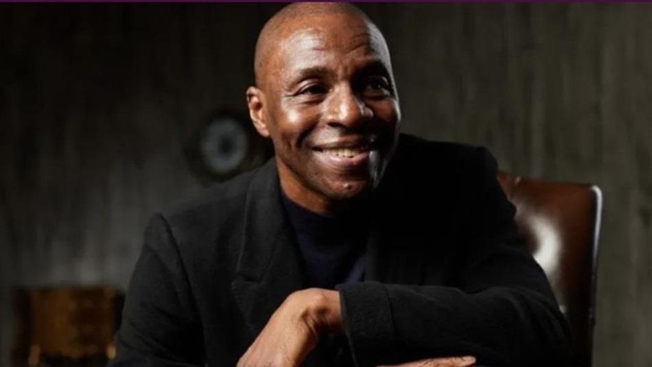 Portrait photographer of Tunde