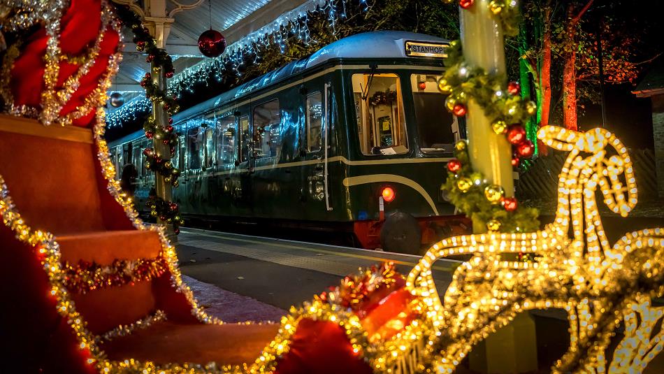 Santa's Sleigh and Reindeer on the platform with the Santa Express