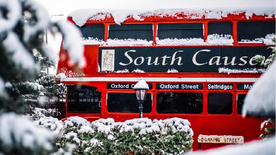 Snow covered double decker bus at South Causey Inn