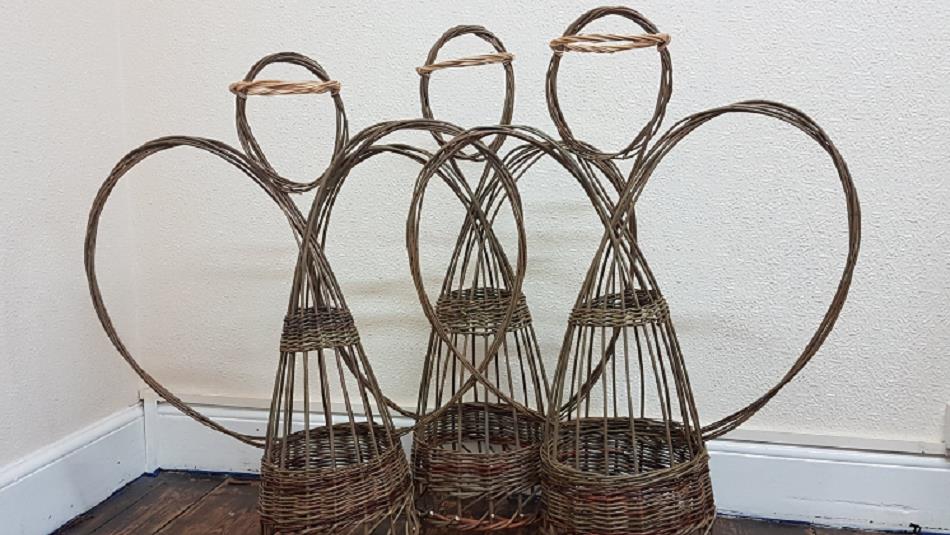 Willow weaving - Christmas Angels