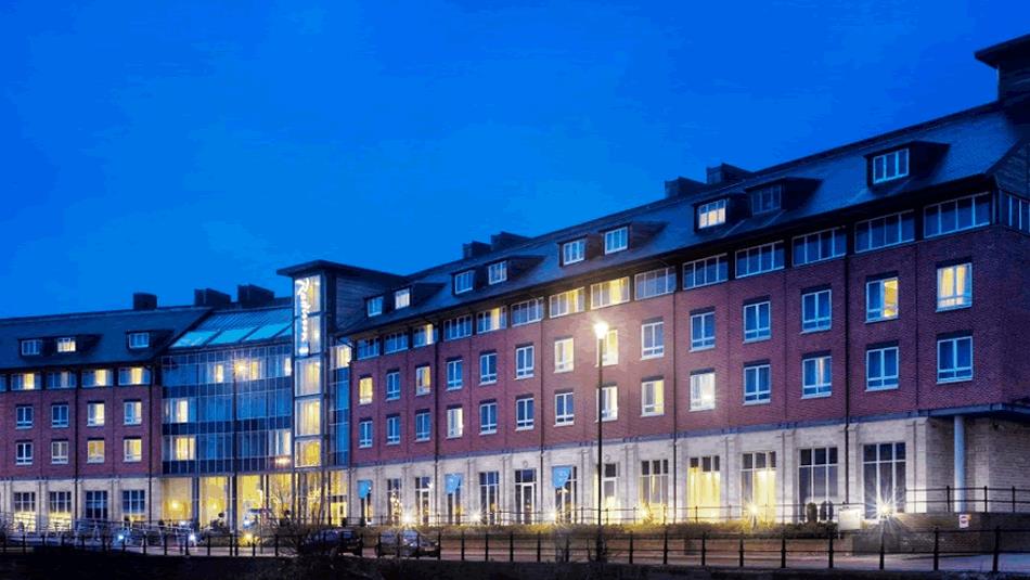 Radisson Blu Hotel Durham Exterior