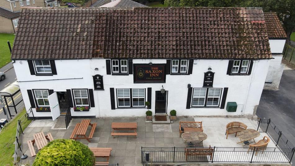 The Saxon Inn exterior image different angle from overhead