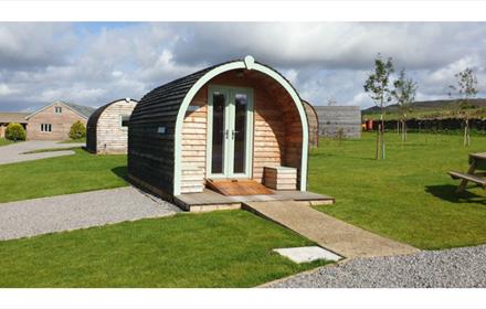 Wheelchair access at Hill Top Huts near Eggleston