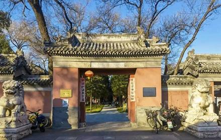 Entrance to ancient Chinese temple