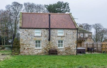 Hall Farm Cottage