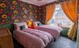 Twin bedroom at Harry's House