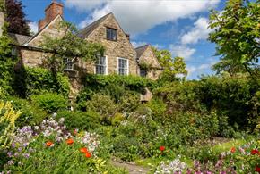 Crook Hall gardens