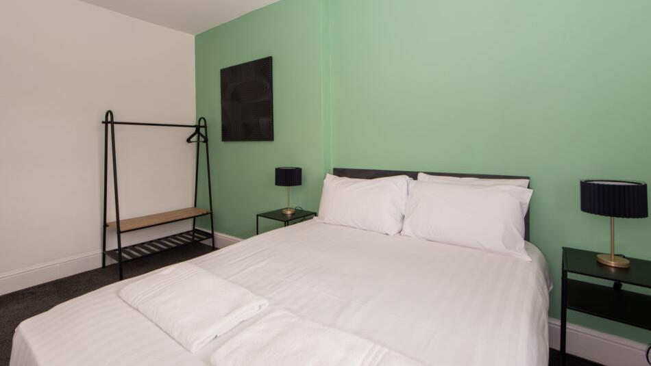 Double bedroom at Dragon's Orchard Double bedroom at Dragon's Orchard