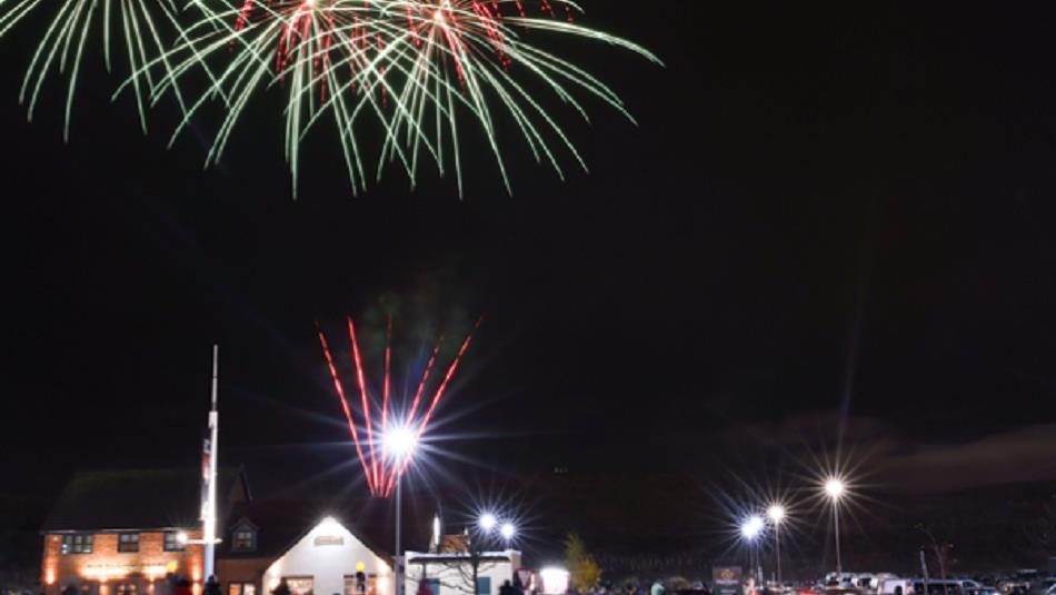 Image of fireworks above Dalton Park