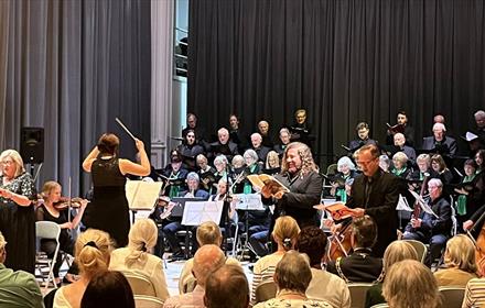 The choir perform Rossini's Stabat Mater, May 2023