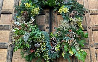 Image of a Christmas Wreath.
